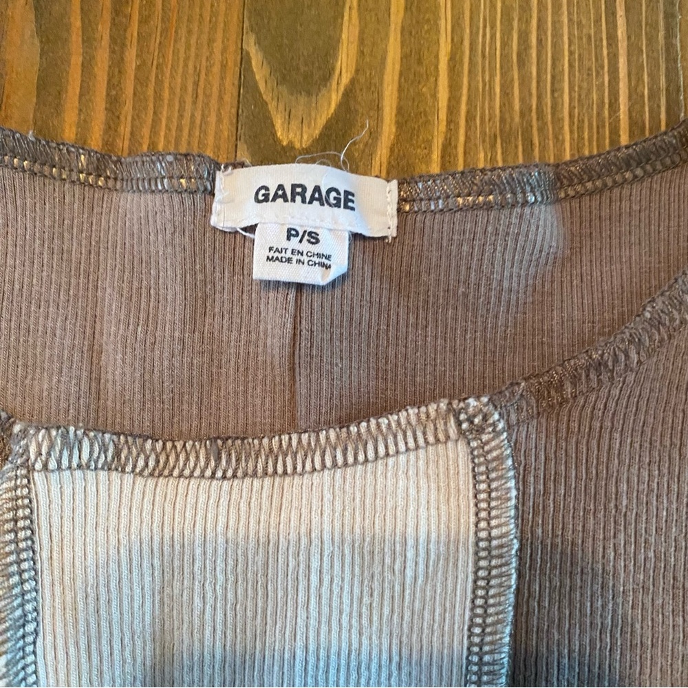 Garage Exposed Seam Tank - Picture 2 of 4